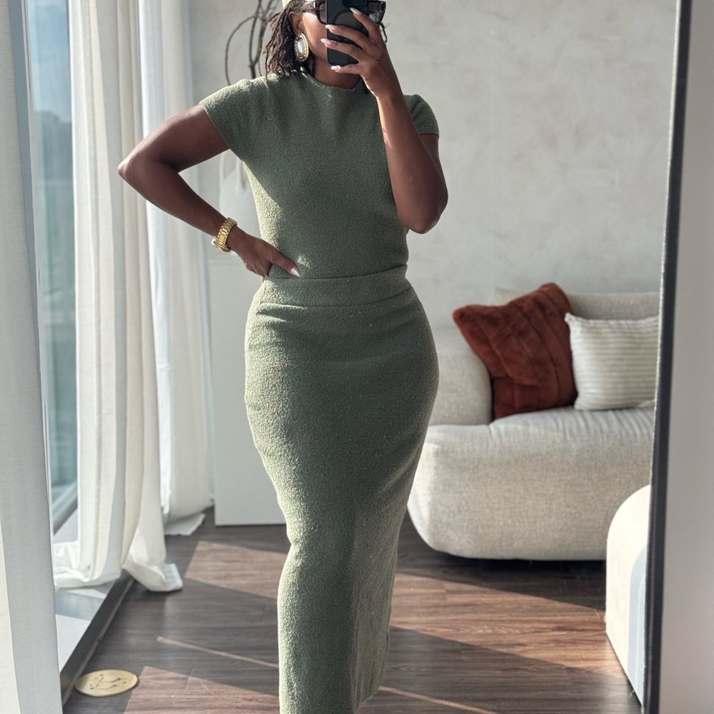A New Day Knit Green Skirt set